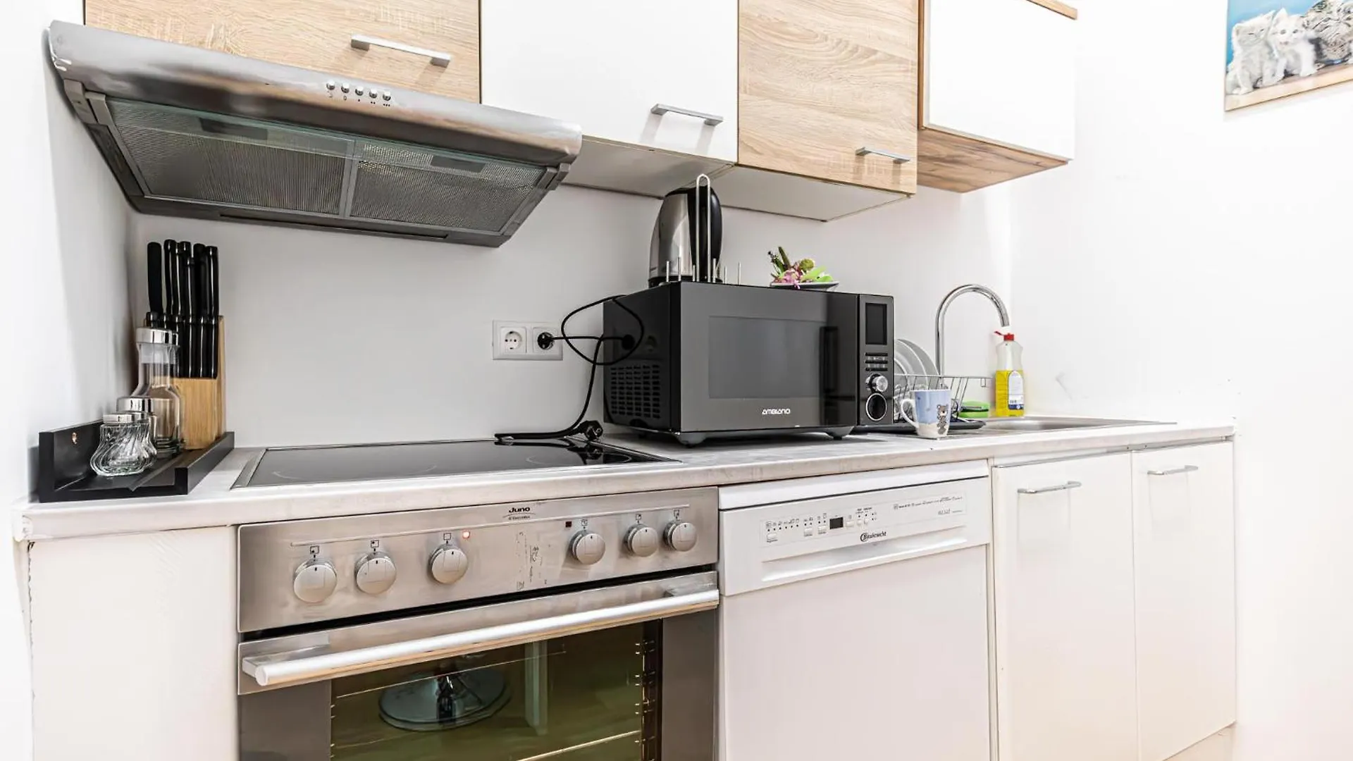 Apartment Nice 4Br Apt For Up To 8P, 6-Min To Lugner City Vienna